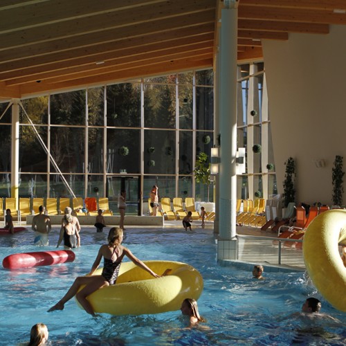 Wellenbad in der Therme Amadé - nur 5 Minuten mit dem Auto