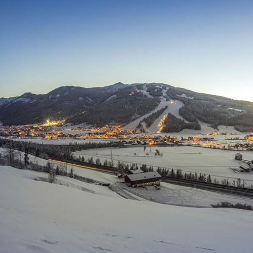 Flachau in der Dämmerung
